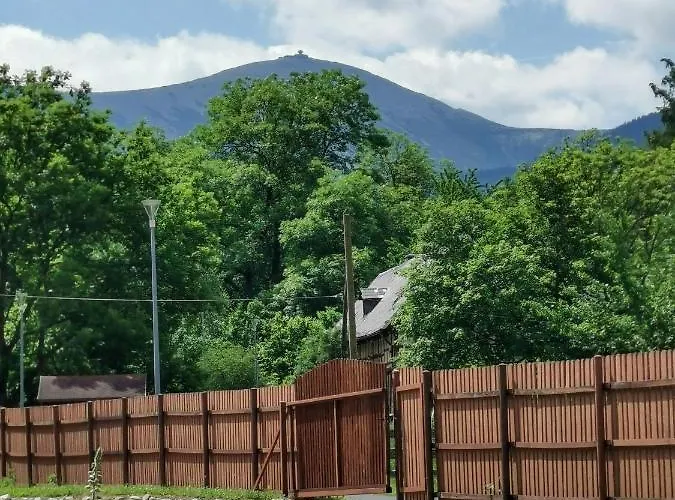 Okno Na Sniezke, Z 2 Lazienkami, Tarasem, Ogrodem, Parkingiem I Pieknym Widokiem